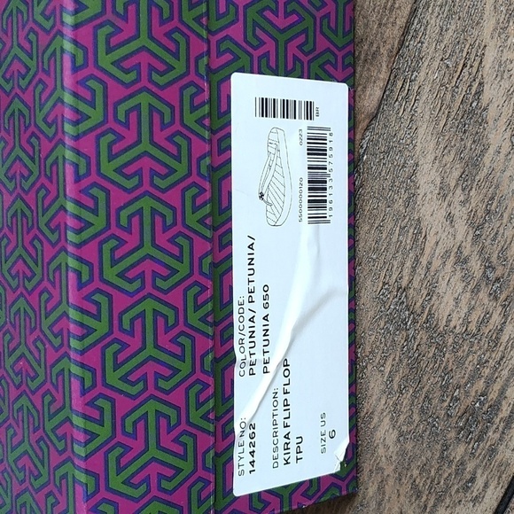 TORY BURCH Shoe and Gift Bag SET - Picture 4 of 12